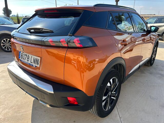 PEUGEOT 2008 ALLURE 1.2 E-THP AUTO SPANISH LHD IN SPAIN 49000 MILES SUPERB 2021
